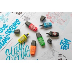 Marqueurs fluo Stabilo dessins colorés