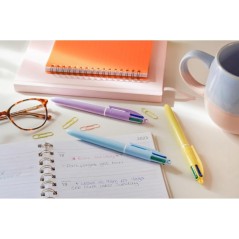 ✅ Présentoir Bic 4 couleurs pastel avec 30 stylos à bille rétractables - Pointe moyenne 1,0 mm - Encre à l'h en stock