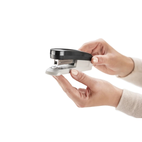 Agrafeuse de bureau Novus Evolution E 20 + boîte de 200 agrafes - 24 h/24 et 6 j/7 - Jusqu'à 20 feuilles - Ouverture, fermeture