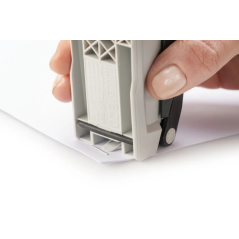 Agrafeuse de bureau Novus Evolution E 20 + boîte de 200 agrafes - 24 h/24 et 6 j/7 - Jusqu'à 20 feuilles - Ouverture, fermeture