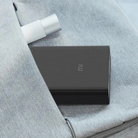 Xiaomi PowerBank 30 000 mAh - 2 ports USB-A, 1 port USB-C - Charge rapide 18 W - Charge simultanée jusqu'à 3 appareils