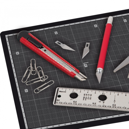 Planche à découper PVC Apli A3 - Antidérapante - Auto-cicatrisante - Impression Grise - Qualité Supérieure - Ultra-résistante