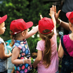 Bracelets d'identification Apli - Idéal pour les enfants dans les endroits très fréquentés - Facile à enfiler - Extra résistant