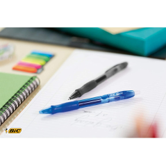 Deux stylos carnet spirale bureau