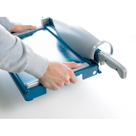 Dahle 561 Cisaille à levier professionnelle Format A4 - Capacité 35 feuilles - Lame en acier Solingen - Système de sécurité