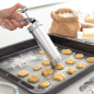 Innovagoods Prekies Machine à pâte à biscuits 2 en 1 - Poche à douille - Gabarits inclus - Nettoyage facile - Poignée