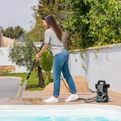 Nettoyeur haute pression Cecotec HydroBoost 1400 Essential - 1400 W - Pression de 105 bars - Débit de 426 l/h - Réservoir de