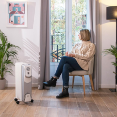 Radiateur à bain d'huile Cecotec ReadyWarm 9000 Space 360 avec 9 modules de 150 x 580 mm - 2000 W - Chauffe jusqu'à 22 m²