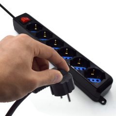 Multiprise Ewent avec 6 prises Schuko (type L/F) pour onduleur - Protection contre les surtensions - Protection enfants