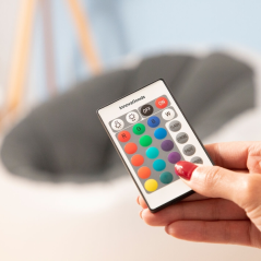 Fauteuil gonflable Innovagoods Cight avec lumières LED multicolores - Télécommande - Indice de protection IP67 - Matériau doux