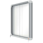 Nobo Vitrine Intérieure pour 8 Feuilles A4 avec Surface Magnétique et Porte Coulissante - 689x972x54mm - Surface Blanc Métalliqu