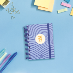 Agenda scolaire Finocam Diva 26/27 en catalan - 1 jour par page - Format 8º - 120 x 164 mm - Couverture cartonnée lignée - Papie