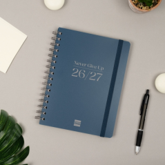 Agenda scolaire Finocam Cosmo Flex 26/27 en catalan - Vue hebdomadaire horizontale - Format A4 - 155 x 212 mm - Couverture en po