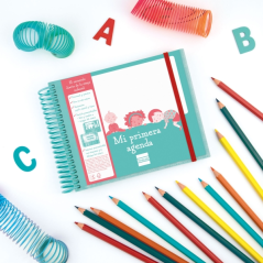 Agenda enfant Finocam 0,2 - 1 jour par page - 160 x 130 mm - Couverture en polypropylène - Papier 90 g/m² - Reliure spirale plas