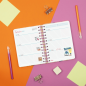 Agenda scolaire Finocam Talkual 26/27 - Vue hebdomadaire horizontale - Format 8° - 120 x 169 mm - Couverture rigide - Papier 100