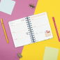 Agenda scolaire Finocam Talkual 26/27 - Vue hebdomadaire horizontale - Format 8° - 120 x 169 mm - Couverture rigide - Papier 100