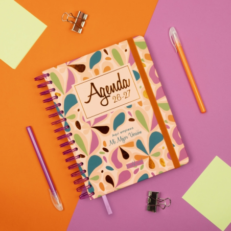 Agenda scolaire Finocam Talkual 26/27 - 1 jour par page - 4e format - 155 x 217 mm - Couverture rigide - Papier 80 g/m² - Spiral