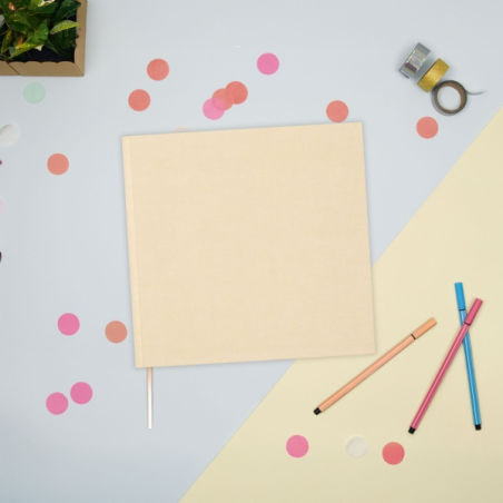 Livre d'or Finocam Jazz pour signatures - 80 feuilles - 250 x 250 mm - Papier ivoire 120 g/m² - Reliure en tissu - Couleur crème