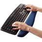 Fellowes PlushTouch Clavier Repose Poignet Foam Fusion - Protection Antibactérienne - Matériau Extra Doux - Base Antidérapante -