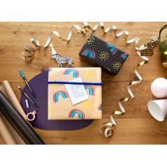 Cadeaux décorés papiers kraft colorés