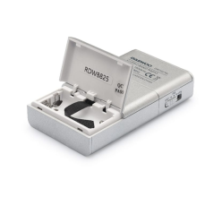 Radio AM/FM Daewoo - Fonctionne sur piles - Prise jack 3,5 mm - Antenne télescopique - Haut-parleur intégré - 130 x 70 x 28 mm -