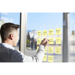 Post-It Super Sticky Pack de 24 blocs de 90 notes autocollantes repositionnables - 47,6 x 47,6 mm - Promotion 21 blocs + 3 offer