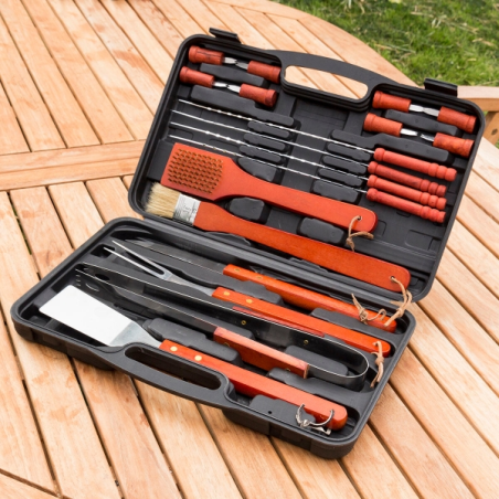 Ensemble d'accessoires de barbecue Innovagoods 18 pièces avec étui de transport : spatule, fourchette, couteau, pince, brosse