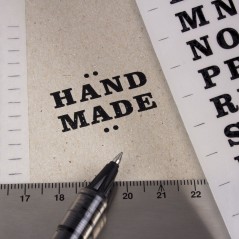 Apli Lettres majuscules noires 12 mm - Application facile - 117 caractères - Résistant à l'eau - Noir