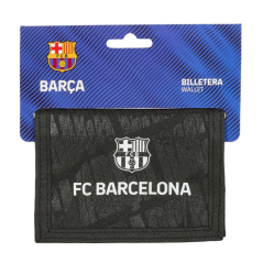 portefeuille noir du FC Barcelone suspendu