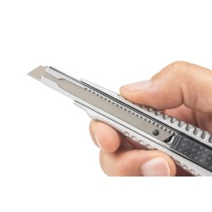 Dahle 10880 Couteau professionnel avec lame de 9 mm - Corps en métal - Mécanisme de verrouillage automatique - Guide en métal