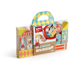 Blocs en bois multicolores empilables
