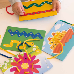 Apli Jeu éducatif Relier les Points multicolore