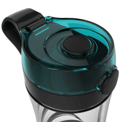 mixeur noir Cecotec avec gobelets