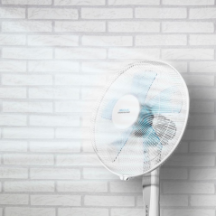 Ventilateur sur pied blanc 40 cm