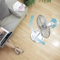 Ventilateur sur pied argent rétro