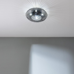 ventilateur de plafond noir en bois foncé