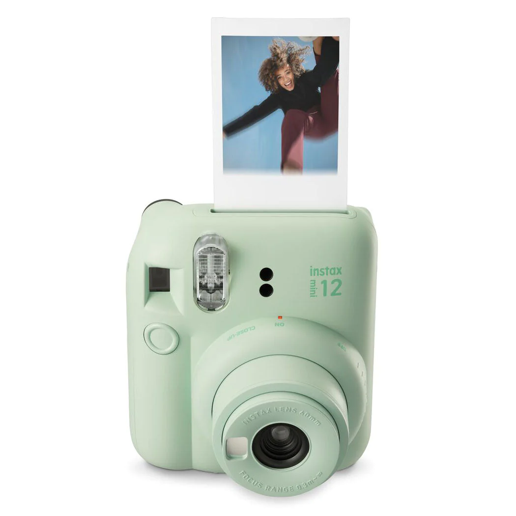 Appareil photo instantané Fujifilm Instax Mini 12 vert menthe - Taille d'image 62x46mm - Flash automatique - Exposition automatique - Mini miroir pour selfies - Mode gros plan