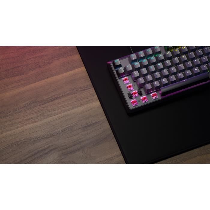 Clavier gaming mécanique - CORSAIR - K70 CORE RGB - Switchs linéaires CORSAIR Red - Insonorisation - Molette rotative - Gris