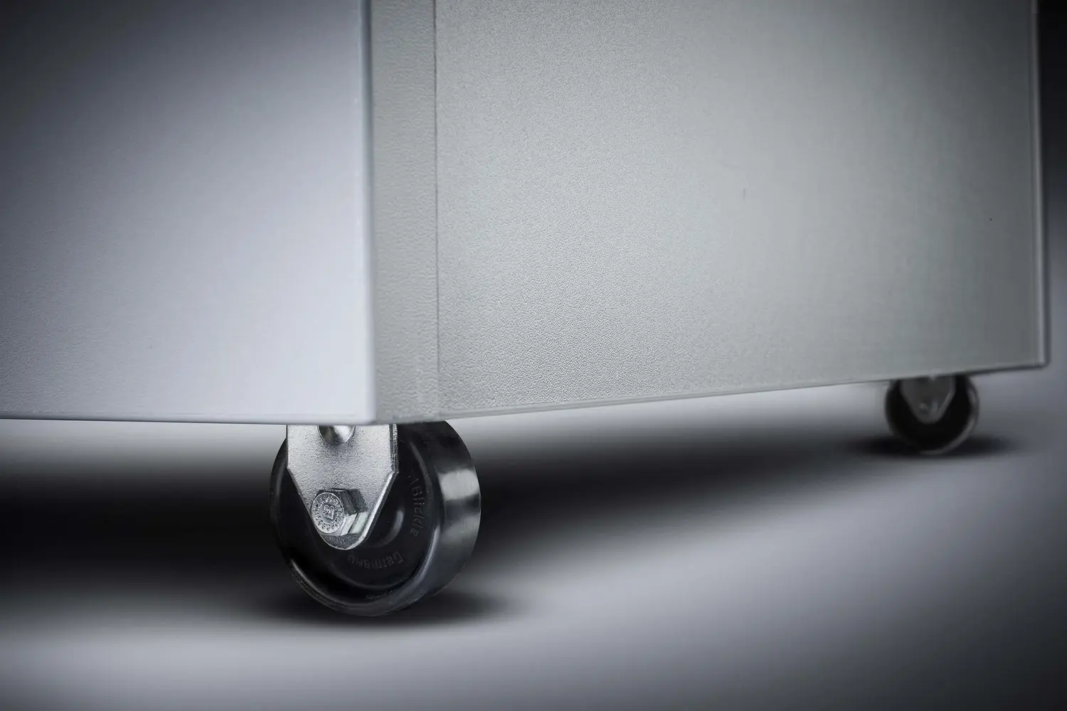 Dahle 419 Volume Pro Destructeur de papier pour gros volumes 190L avec roues - Détruit jusqu'à 32 feuilles à la fois - Coupe en particules - Détruit le papier, les cartes, les CD