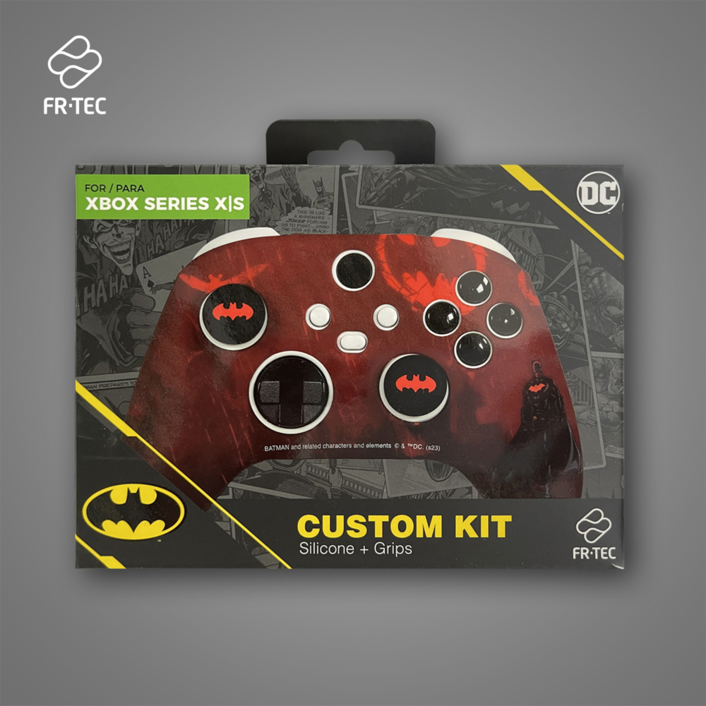 FR-TEC Lot de Coque en Silicone Lisse et Velouté + Grips pour Manette Xbox Series X/S - Design Batman - Grips avec Logo Batman en Relief pour une Meilleure Adhérence - Couleur Rouge