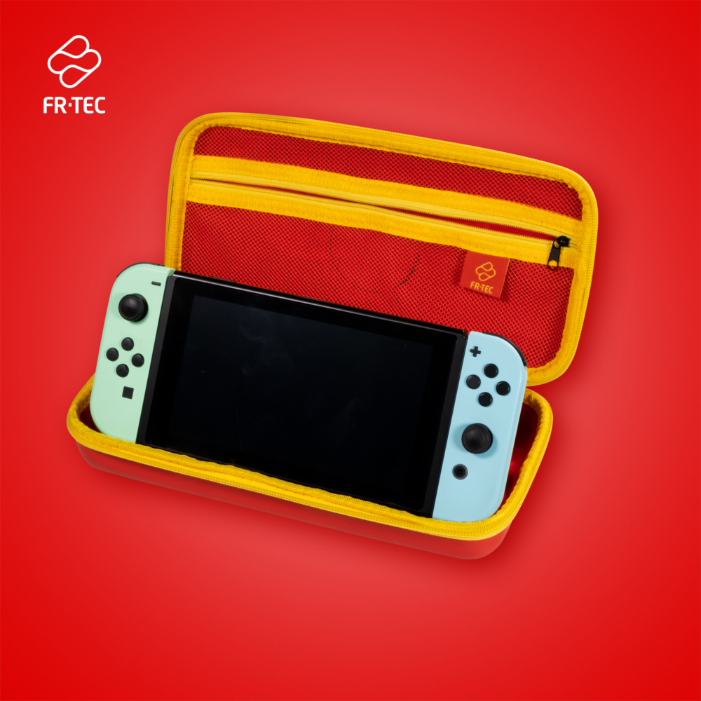 FR-TEC Premium Flash Bag avec boîte de jeu pour Nintendo Switch - Compatible avec tous les modèles - Protection de haute qualité - Support intégré - Comprend une boîte de 4 jeux - Matériau intérieur de protection - Différentes couleurs