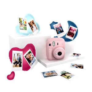 Fujifilm Pack Best Memories Instax Mini 12 Appareil photo instantané Blossom Pink + Instax Mini Film 10 unités. + 3 Cadres Photo - Taille de l'image 62x46 mm - Flash Auto - Exposition Automatique - Mini Miroir pour Selfies - Mode Gros Plan