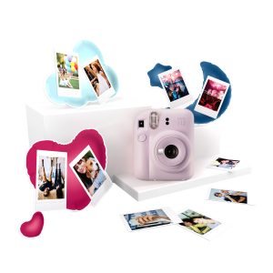 Fujifilm Pack Best Memories Instax Mini 12 Appareil photo instantané violet lilas + Film Instax Mini 10 unités. + 3 Cadres Photo - Taille de l'image 62x46 mm - Flash Auto - Exposition Automatique - Mini Miroir pour Selfies - Mode Gros Plan