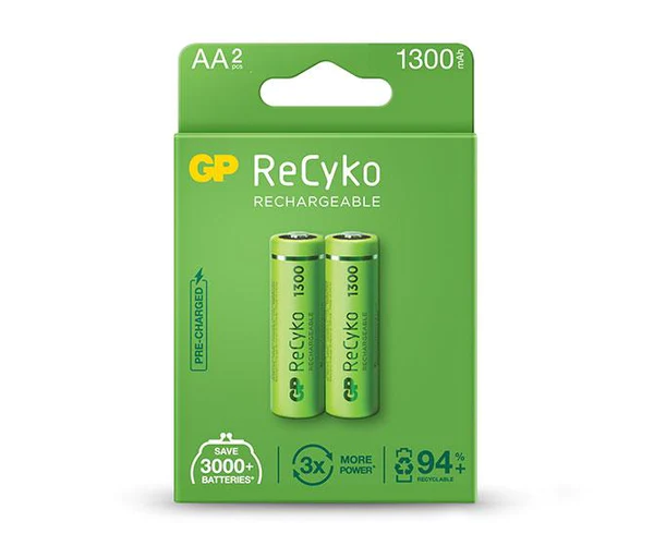 GP ReCyko Pack de 2 Piles Rechargeables 1300mAh AA 1.2V - Préchargées - Fabriquées avec plus de 10% de Matériaux Recyclés