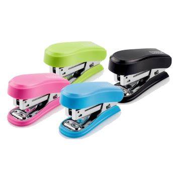 Lot de 12 mini-agrafeuses compactes Novus - Jusqu'à 12 feuilles - Agrafage fermé et ouvert - Chaque agrafeuse comprend 320 agrafes - Couleurs assorties