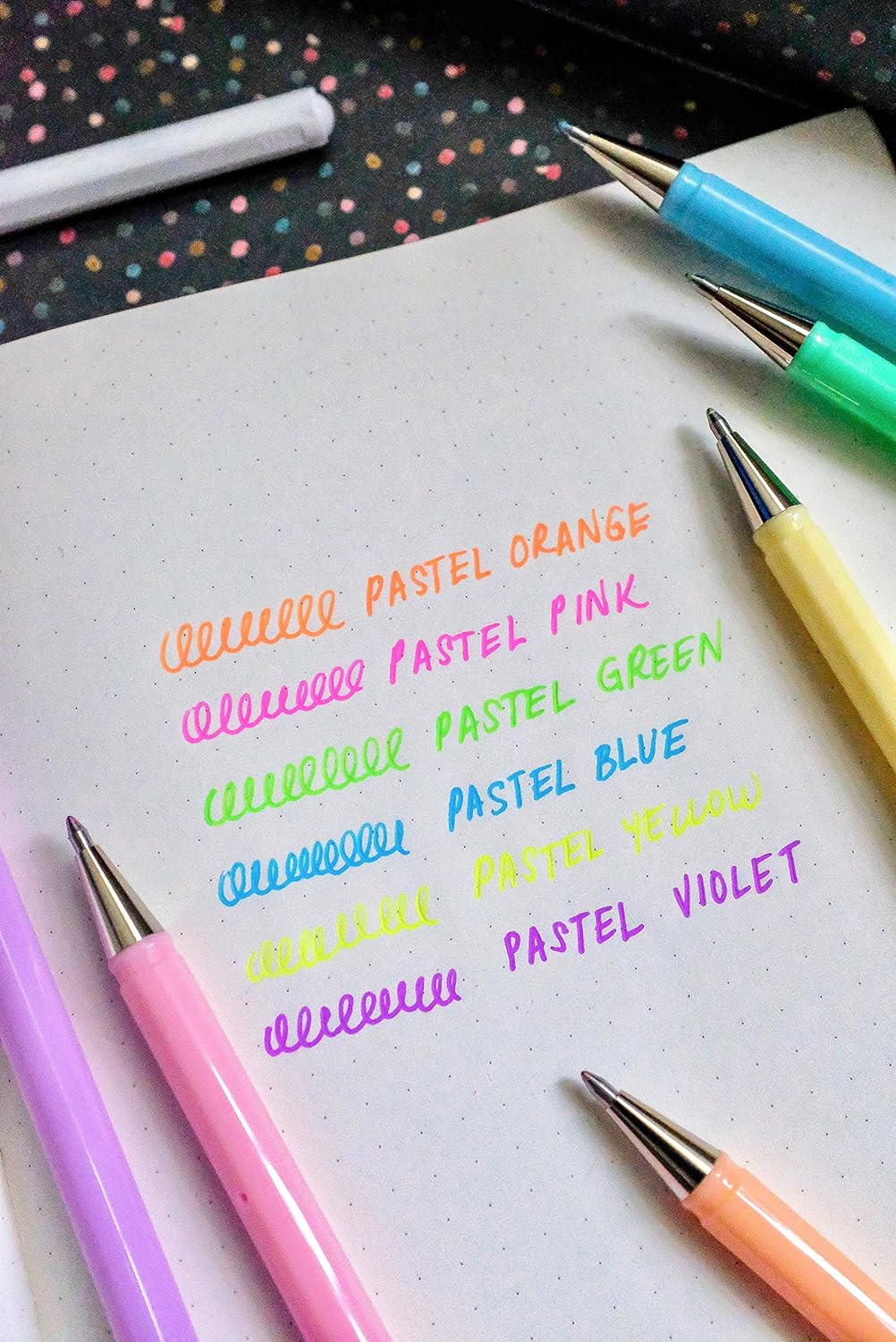 LOT de 12 Stylo à bille Pentel Hybrid Milky - Pointe fine 0,8 mm - Course 0,4 mm - Encre gel opaque - Couleur jaune pastel