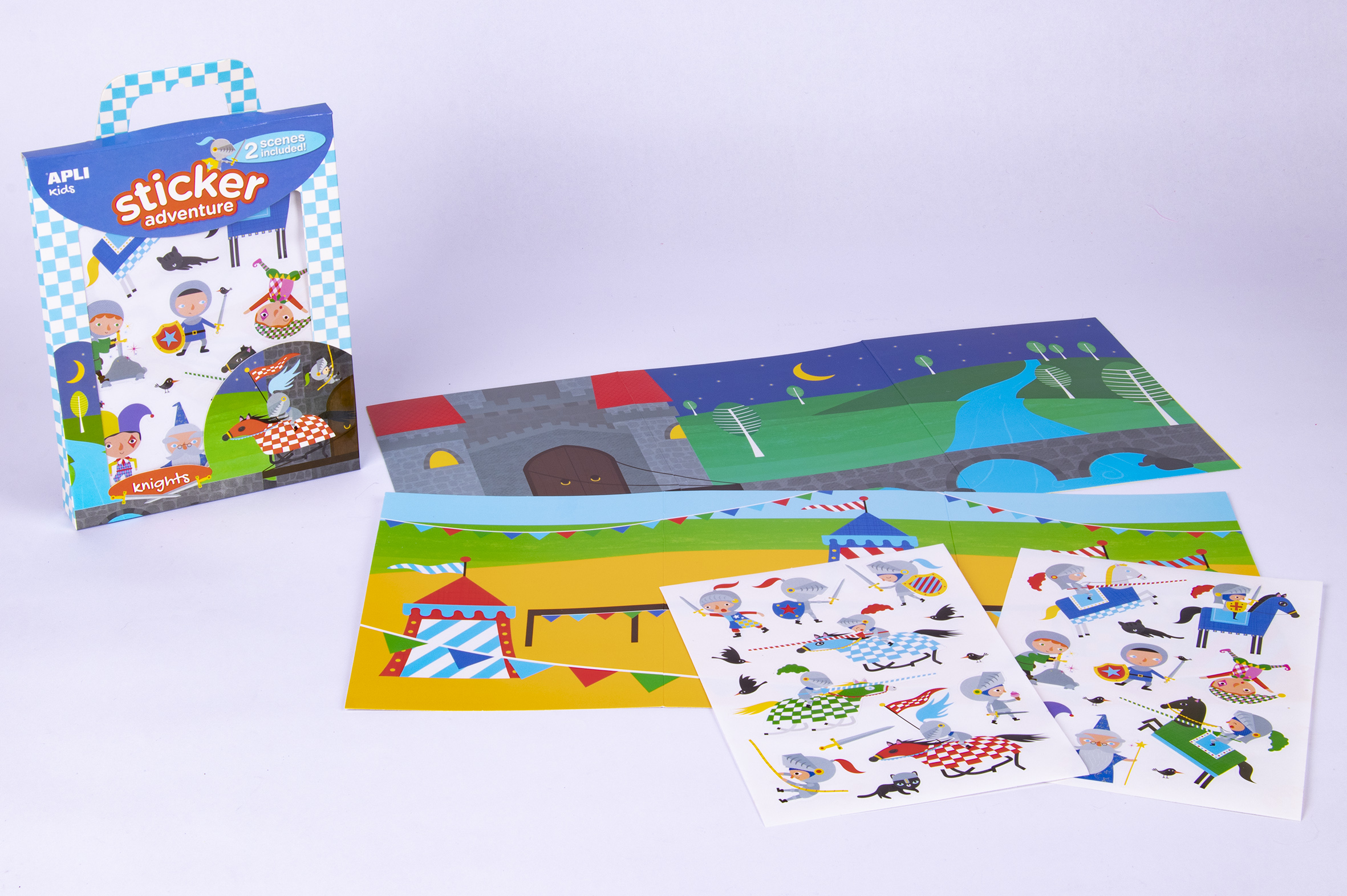 LOT de 2 Apli Set de Stickers Papier Thème Chevaliers - 2 Scénarios 45x20cm - 2 Planches de Stickers Amovibles - Boite avec Anse - Idéal Voyage - Recommandé +3 Ans - Coloré