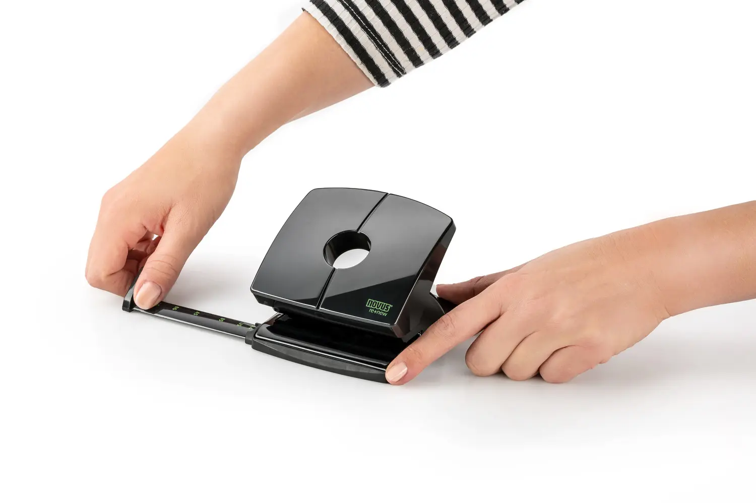 Novus Perforateur B220 re+new