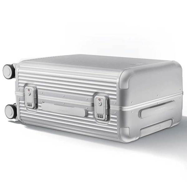 Valise à roulettes Xiaomi Cadre Aluminium 20" 31L - Poignée Réglable 4 Niveaux - Double Serrure TSA - Structure Aluminium, Coque Polycarbonate - Couleur Argent